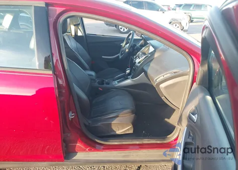 2013 Ford Focus Se из США, поврежденный, VIN 1FADP3K26DL374393